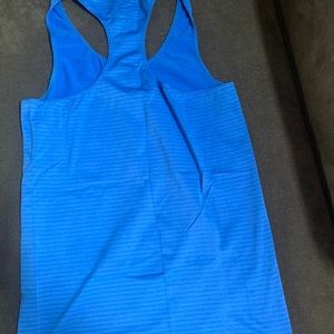 Underarmour racer back tank